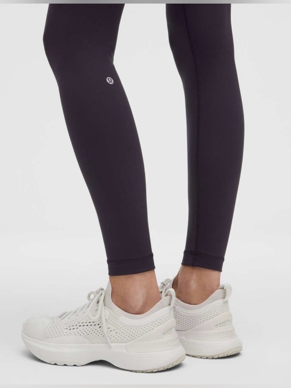 Lululemon Wunder Train High-Rise Leggings - Picture 2 of 8